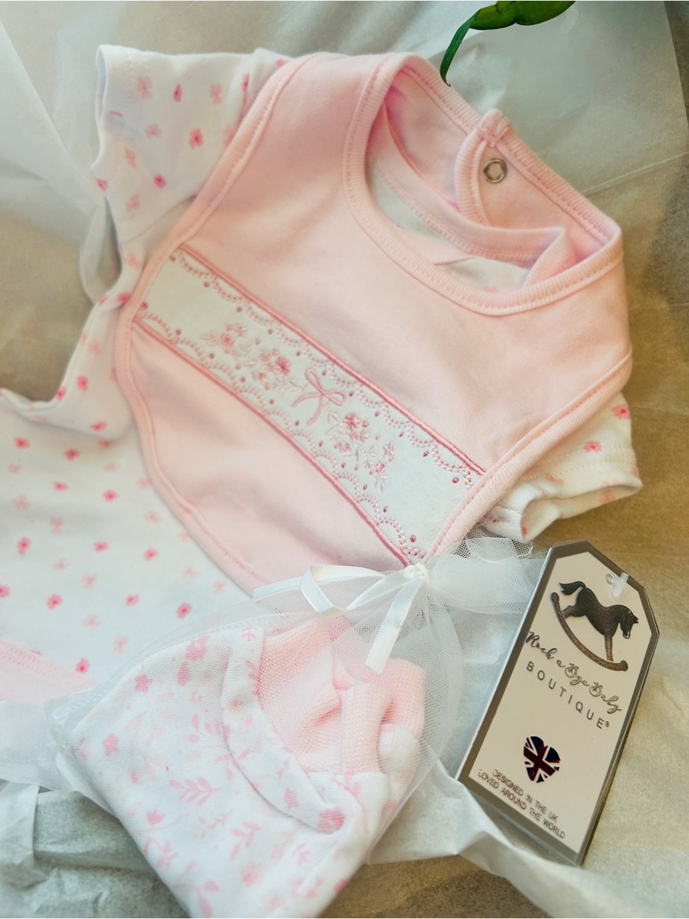 Baby Girl Gift Set 0-3M 3-6M Pink Floral Layette NWOT - Picture 5 of 8